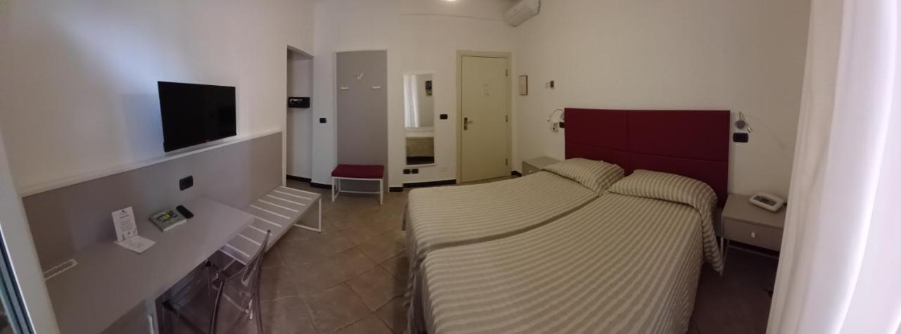 Hotel Delle Rose Bonassola Exterior foto